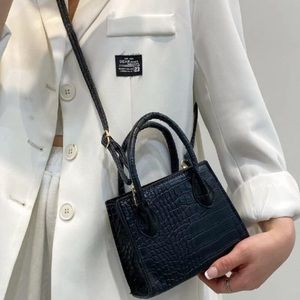 Black Croc sidebag (New)